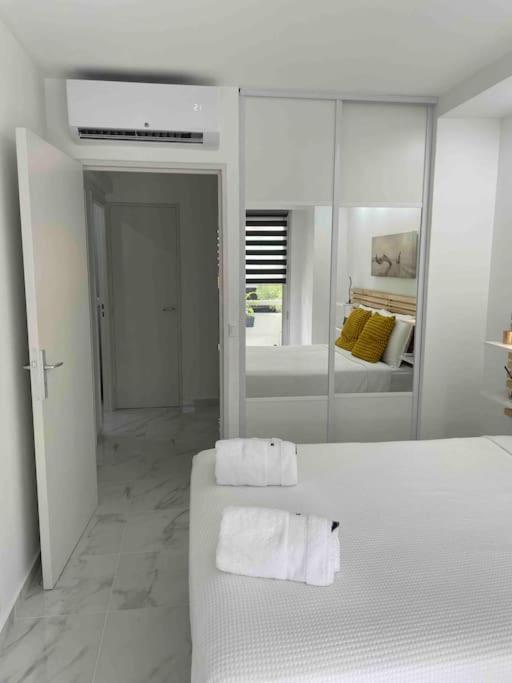 Superbe Appartement Carre Delfino Port De Nice Eksteriør billede